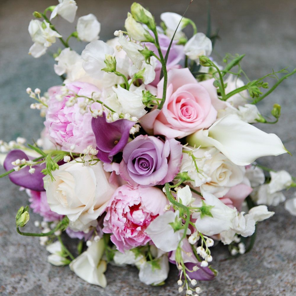 Gallery Image Elegant Bouquet
